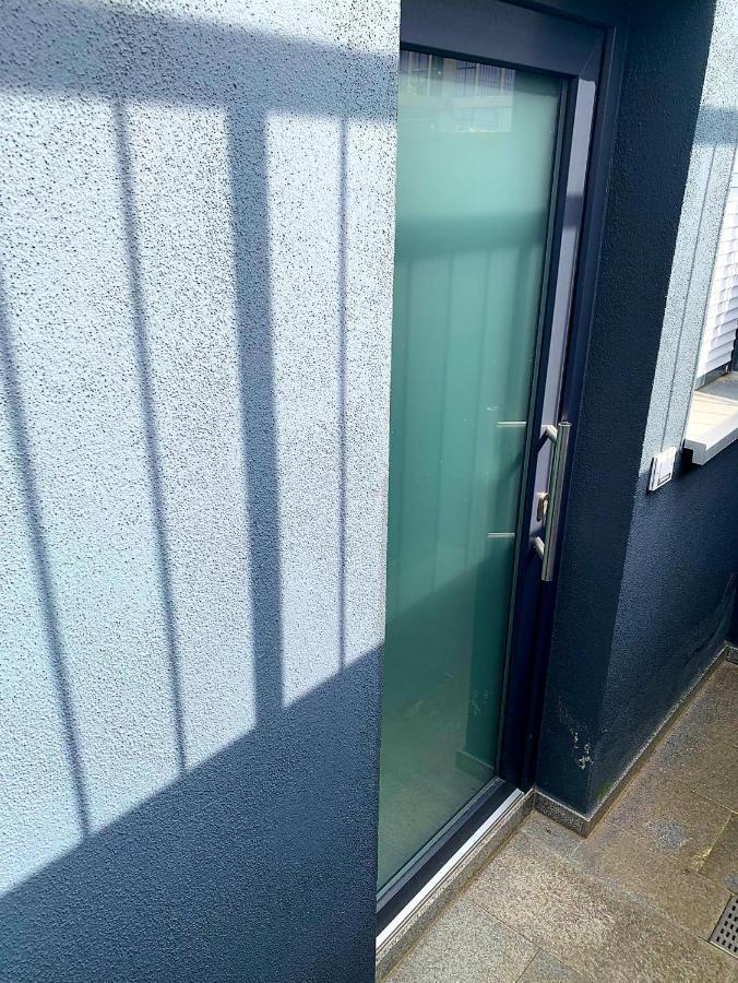Fewo Zwischen Freiburg Und Europa Park Rust Nur 200M Zur S-Bahn Bahlingen  Exterior foto